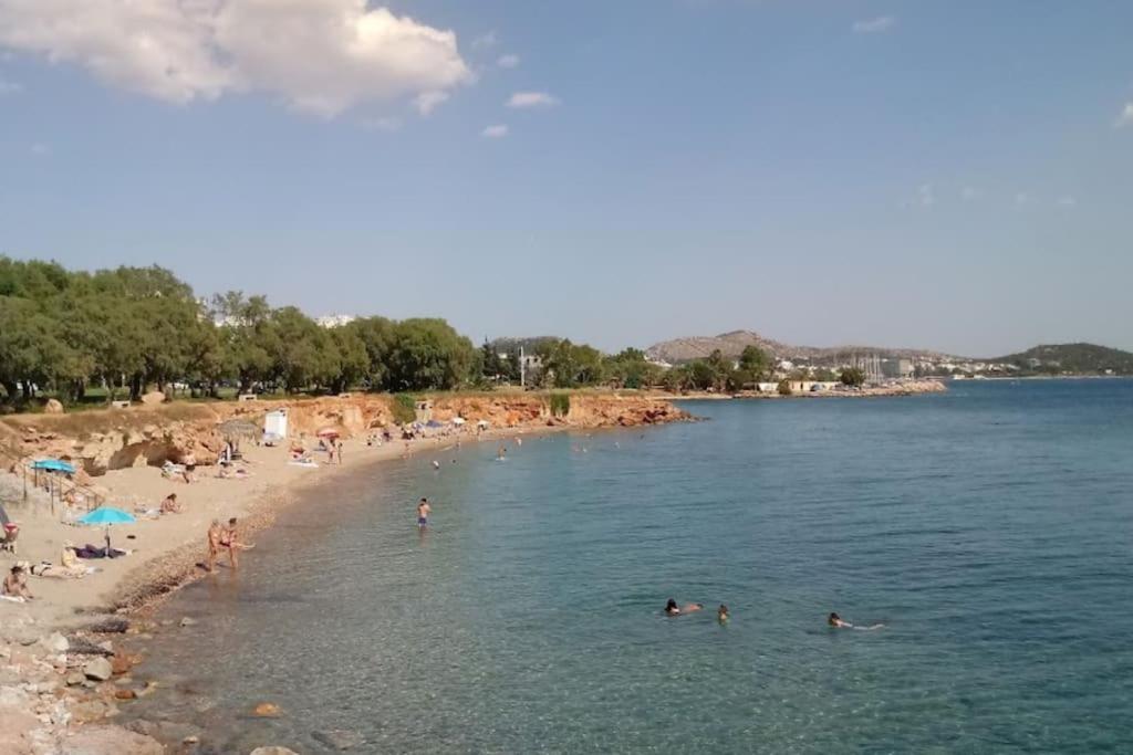Lovely 1-Bedroom 2 Minutes From Beach Athen Exterior foto